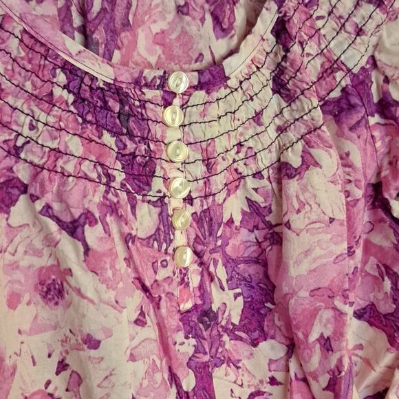 IZOD blouse size medium - Picture 3 of 6